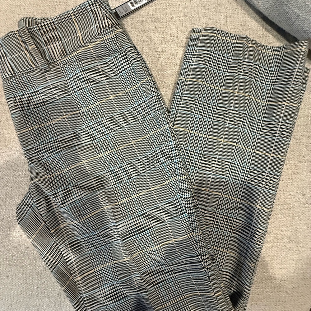 Tahari Black and White Checkered Dress Pants